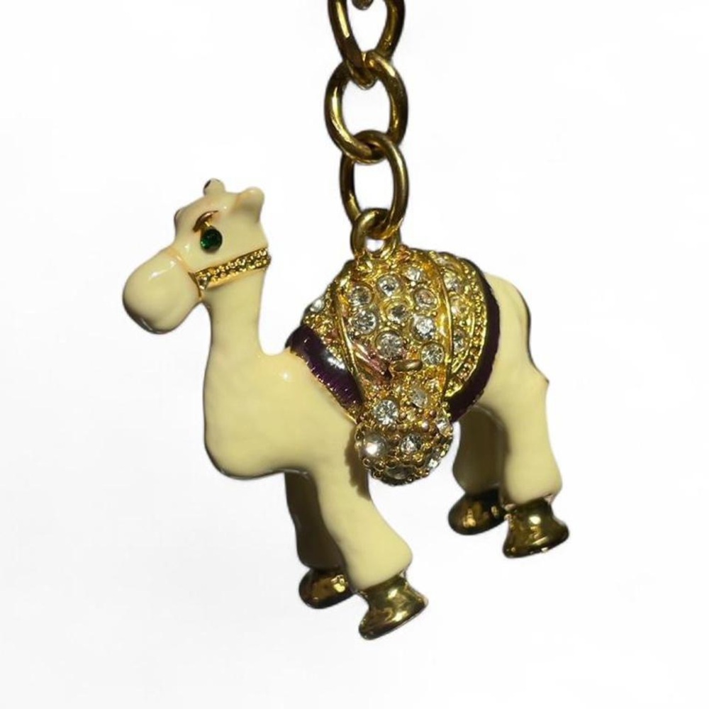 Pakistani Gold Rhinestone Camel Keychain